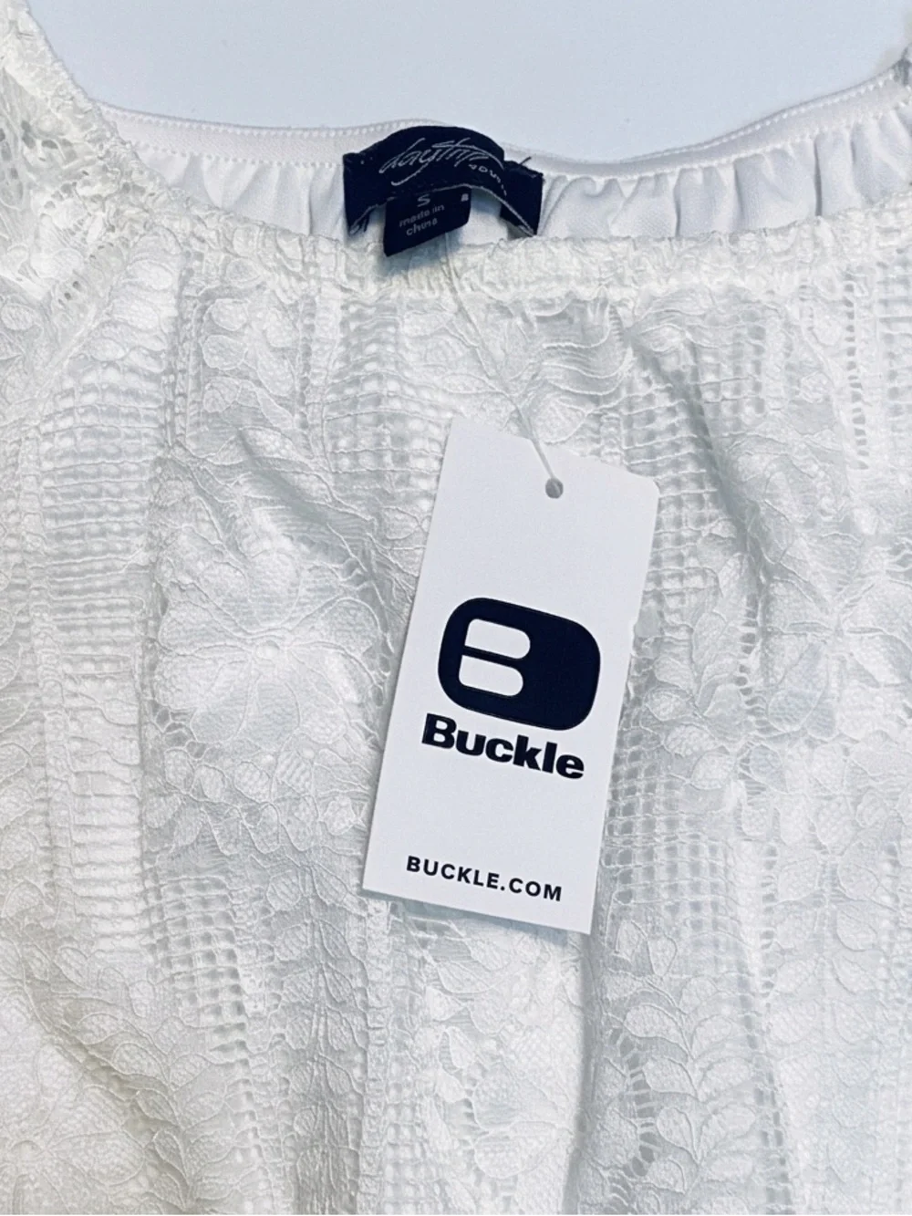 Daytrip Buckle White Crochet Lace Short Sleeve Romper Youth Size Small NWT